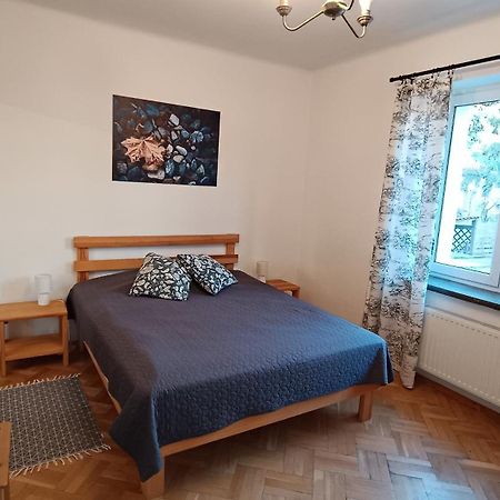 Willa Stary Dom Varšava Exteriér fotografie